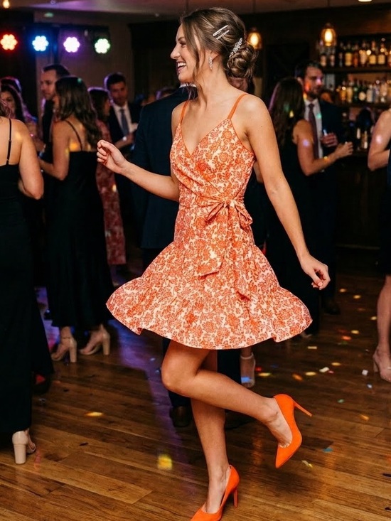 Band Of The Free Dresses & Skirts - Band of the Free Floral Mini Tiered Dress with Side Tie Bow Size XS